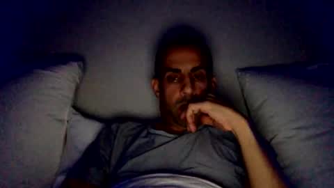 Snapshot of happy2334 chatting on 01/07/25, 01:03 skysky6969 online show from 01/07/25, 01:03