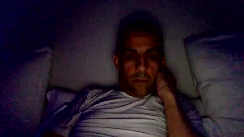 Snapshot of happy2334 chatting on 03/08/25, 01:36 skysky6969 online show from 03/08/25, 01:36