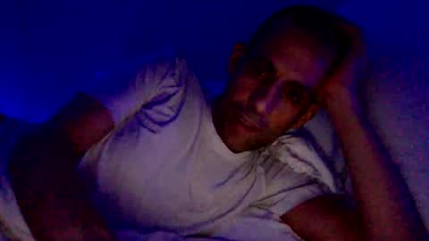 Snapshot of happy2334 chatting on 09/10/25, 11:54 skysky6969 online show from 09/10/25, 11:54