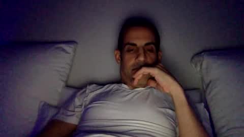 Snapshot of happy2334 chatting on 11/05/25, 12:38 skysky6969 online show from 11/05/25, 12:38