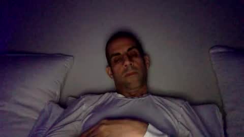 Snapshot of happy2334 chatting on 01/07/26, 04:09 skysky6969 online show from 01/07/26, 04:09