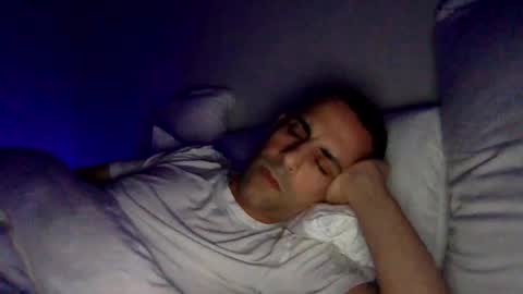 Snapshot of happy2334 chatting on 01/14/26, 06:41 skysky6969 online show from 01/14/26, 06:41