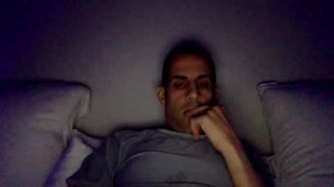 Snapshot of happy2334 chatting on 01/19/26, 01:48 skysky6969 online show from 01/19/26, 01:48