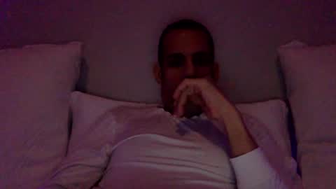 Snapshot of happy2334 chatting on 02/17/26, 04:35 skysky6969 online show from 02/17/26, 04:35