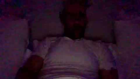 Snapshot of happy2334 chatting on 03/15/26, 01:17 skysky6969 online show from 03/15/26, 01:17