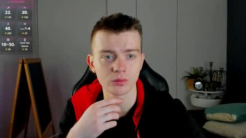 Snapshot of happydeimos chatting on 11/17/25, 10:04 happydeimos online show from 11/17/25, 10:04