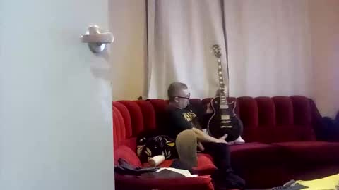 happydick69a online show from 09/26/25, 12:53