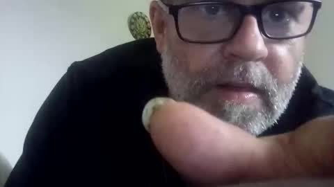 happydick69a online show from 10/06/25, 06:44