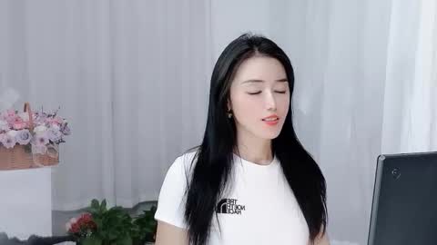 Daisy online show from 03/11/26, 03:56