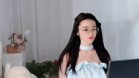 Daisy online show from 04/04/26, 02:43