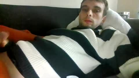 Snapshot of happyfunnyboy79 chatting on 05/15/26, 05:42 happyfunnyboy79 online show from 05/15/26, 05:42