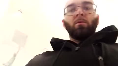 Snapshot of happyguy00000 chatting on 01/18/26, 01:20 Calvin Secret online show from 01/18/26, 01:20