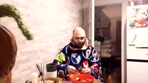 Snapshot of happyguy00000 chatting on 02/11/26, 03:44 Calvin Secret online show from 02/11/26, 03:44