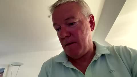 Snapshot of happysierra chatting on 09/11/25, 07:52 Harry online show from 09/11/25, 07:52