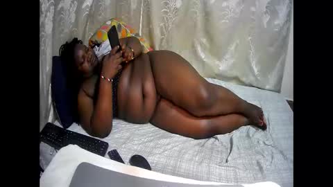 happysonia online show from 11/16/25, 10:10