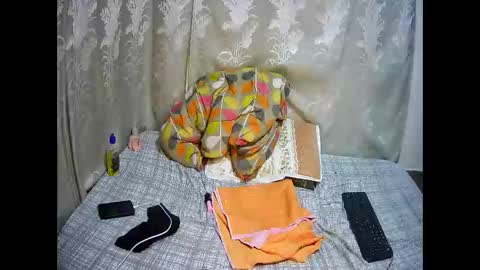 happysonia online show from 12/03/25, 05:48