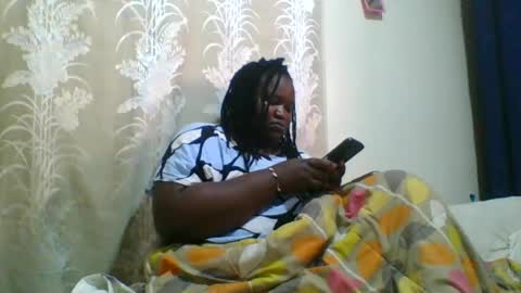 Snapshot of happysonia chatting on 06/15/26, 09:22 happysonia online show from 06/15/26, 09:22