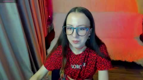 Stephanie online show from 11/21/25, 07:23