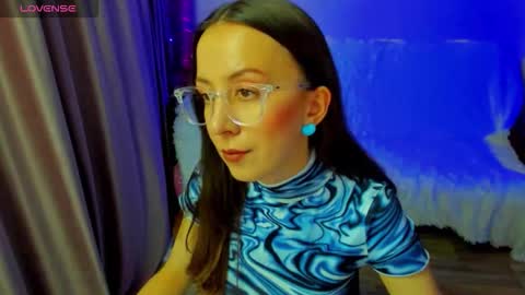 Stephanie online show from 01/11/26, 03:17