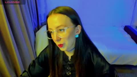 Stephanie online show from 04/24/26, 06:32