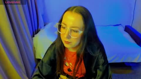 Snapshot of happystephanie chatting on 05/20/26, 07:53 Stephanie online show from 05/20/26, 07:53