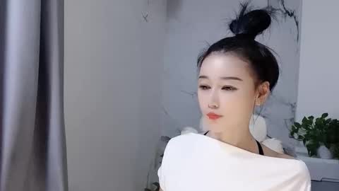 Snapshot of happysweety1688 chatting on 10/10/25, 11:59 happysweety1688 online show from 10/10/25, 11:59