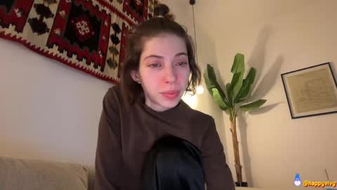 Snapshot of happyvivy chatting on 04/05/26, 12:19 Vivy online show from 04/05/26, 12:19