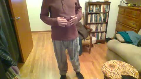 Snapshot of har5 chatting on 12/22/25, 03:47 Hardy-Har online show from 12/22/25, 03:47