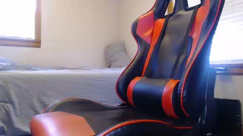 Snapshot of hard4u6767 chatting on 10/17/25, 05:15 hard4u6767 online show from 10/17/25, 05:15