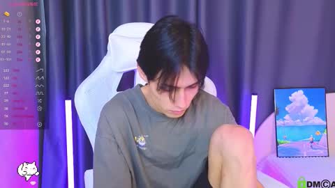 Mark online show from 11/30/25, 04:44