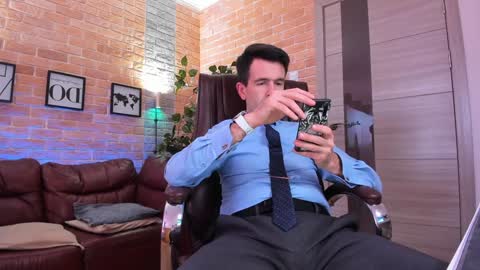 Steve online show from 01/26/25, 12:22