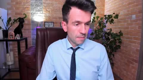 Steve online show from 02/16/25, 04:42