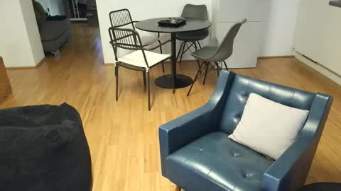 Chris online show from 04/19/26, 05:12