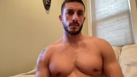 hard_runner_ online show from 11/24/25, 03:34