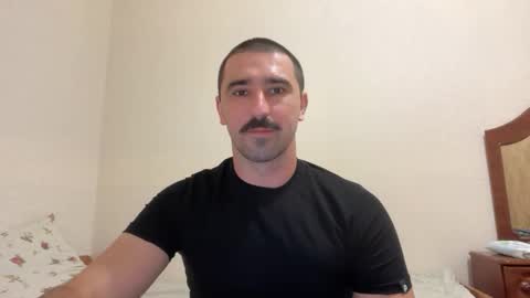 Snapshot of hard_to_obey chatting on 09/11/25, 06:30 Vadim online show from 09/11/25, 06:30