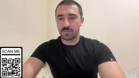 Snapshot of hard_to_obey chatting on 09/18/25, 06:10 Vadim online show from 09/18/25, 06:10