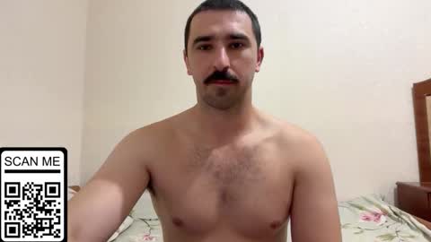 Snapshot of hard_to_obey chatting on 09/26/25, 06:01 Vadim online show from 09/26/25, 06:01