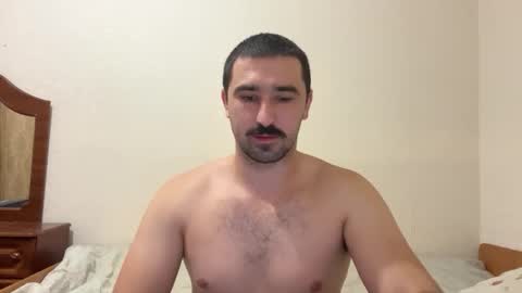 Snapshot of hard_to_obey chatting on 10/02/25, 06:59 Vadim online show from 10/02/25, 06:59