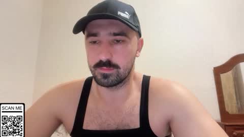 Snapshot of hard_to_obey chatting on 10/11/25, 05:55 Vadim online show from 10/11/25, 05:55
