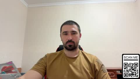 Snapshot of hard_to_obey chatting on 05/26/26, 05:53 Vadim online show from 05/26/26, 05:53