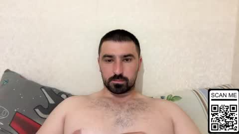 Snapshot of hard_to_obey chatting on 06/10/26, 07:24 Vadim online show from 06/10/26, 07:24