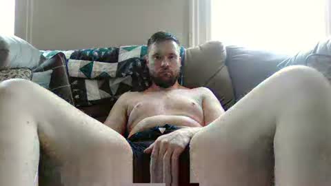 Snapshot of hardandbig555 chatting on 04/21/26, 07:39 Ellis online show from 04/21/26, 07:39