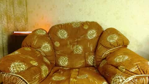 Valentino Hard online show from 10/10/25, 09:25