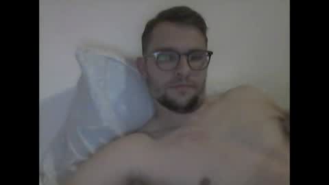 Snapshot of hardboylovemilfmoom chatting on 04/20/26, 06:20 hardboylovemilfmoom online show from 04/20/26, 06:20