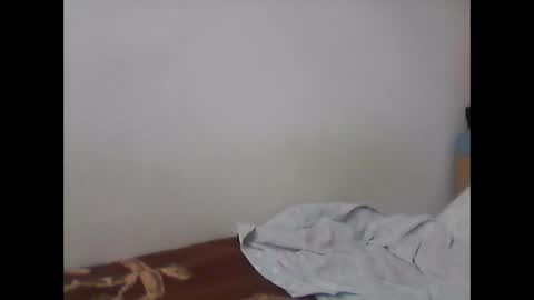 Snapshot of hardboylovemilfmoom chatting on 05/03/26, 09:26 hardboylovemilfmoom online show from 05/03/26, 09:26