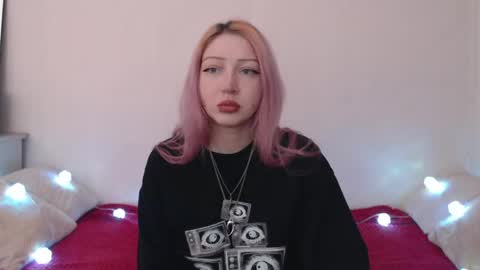 Emily online show from 04/19/26, 08:55