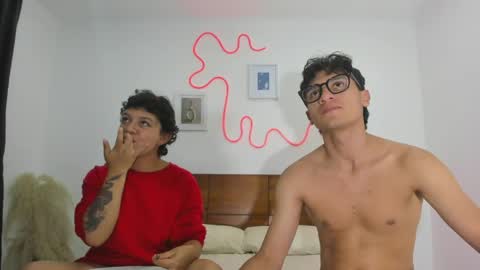 kade and demi independent models online show from 04/21/26, 05:14