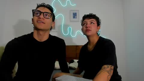 kade and demi independent models online show from 05/17/26, 05:09