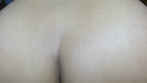 Snapshot of hardfucking_kelly chatting on 07/17/26, 01:23 jessabelle online show from 07/17/26, 01:23