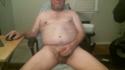 Snapshot of hardmik chatting on 04/09/26, 06:19 Mik online show from 04/09/26, 06:19